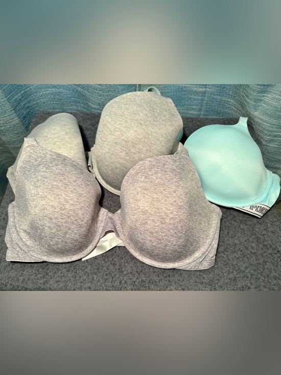 PINK Victoria's Secret Other - PINK Victoria's Secret Light Gray & Mint Padded T-Shirt Bras lot of 3
